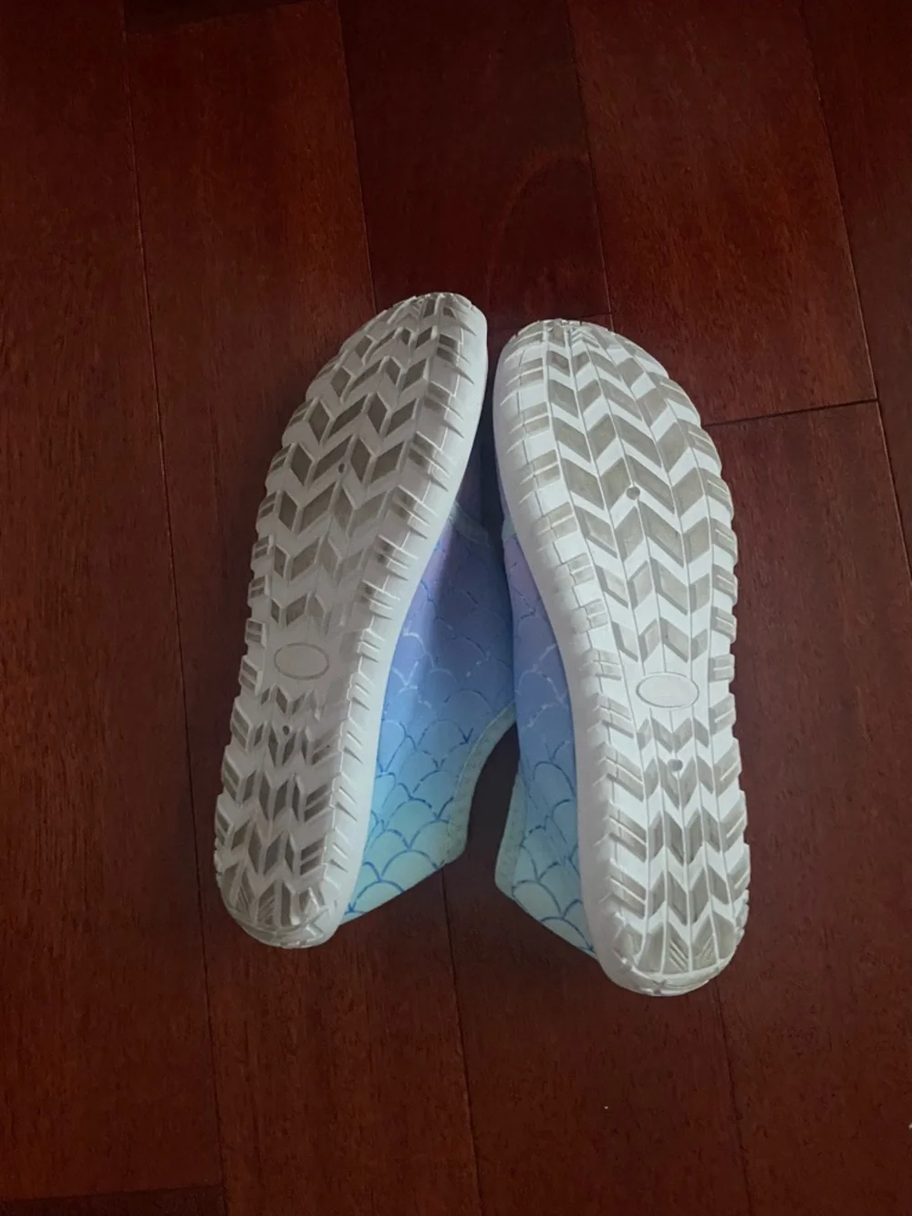 Kids Mermaid Scale Slip-On Water Shoes - Lavender blue